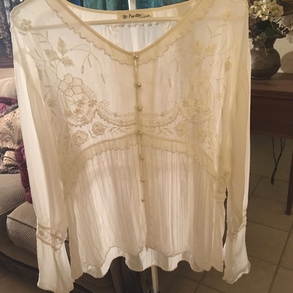 Elegant Chiffon Ivory Blouse w Pearl Buttons Sweet - Picture 1 of 8